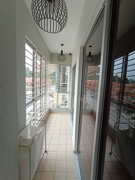 Townhouse for Sale in Batu Caves (Selangor) - Yean Ma - Balcony - PropertyGuru.com.my