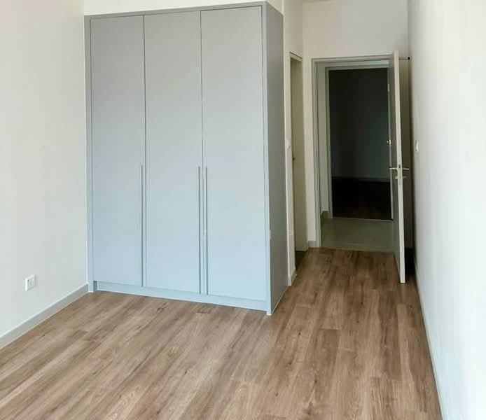 Servis Apartment untuk Disewa di SWNK Houze @ BBCC - Tom Ip - Corridor - PropertyGuru.com.my