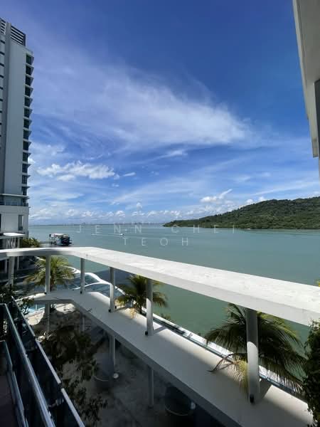 Kondominium untuk Dijual di Queens Residences Q1 @ Queens Waterfront - Jenn Chei Teoh - Exterior - PropertyGuru.com.my