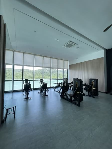 Kondominium untuk Dijual di Queens Residences Q1 @ Queens Waterfront - Jenn Chei Teoh - Gym - PropertyGuru.com.my
