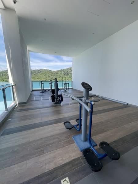 Kondominium untuk Dijual di Queens Residences Q1 @ Queens Waterfront - Jenn Chei Teoh - Exterior - PropertyGuru.com.my