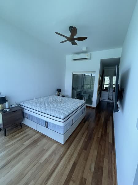 Kondominium untuk Dijual di Queens Residences Q1 @ Queens Waterfront - Jenn Chei Teoh - Bedroom - PropertyGuru.com.my