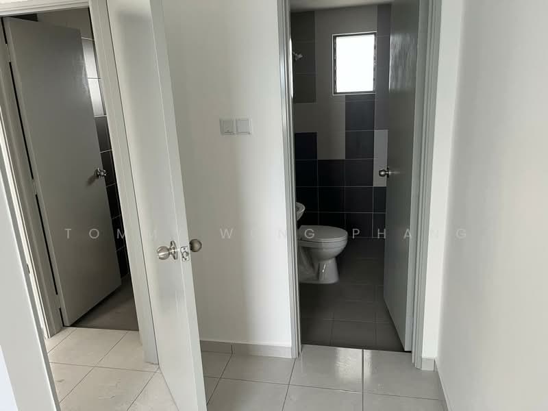 Service Residence for Rent at Residensi Mutiara Emas Kajang - Tommy Wong Phang - Bathroom - PropertyGuru.com.my