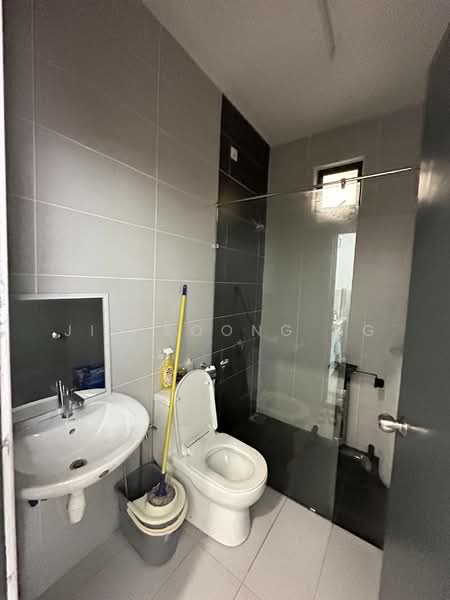 Shop / Office for Sale in Taman Austin Perdana (Tebrau) - JIA SOONG NG - Bathroom - PropertyGuru.com.my