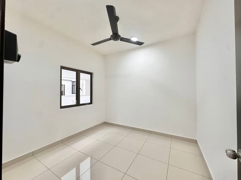 Kondominium untuk Dijual di Residensi Zamrud - Muz Hafiz - PropertyGuru.com.my