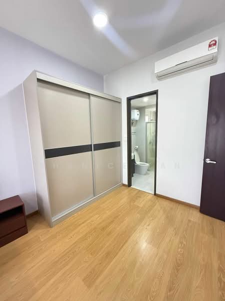 Condominium for Sale at Bay Point @ Country Garden Danga Bay - Shanice Tan - Bedroom - PropertyGuru.com.my