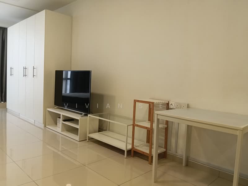 Servis Apartment untuk Disewa di Pinnacle Petaling Jaya - Vivian Siew - Living Room - PropertyGuru.com.my