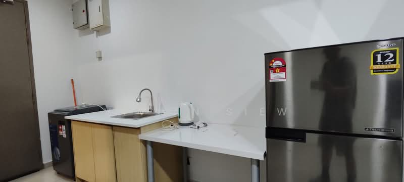 Service Residence for Rent at Pinnacle Petaling Jaya - Vivian Siew - Kitchen - PropertyGuru.com.my