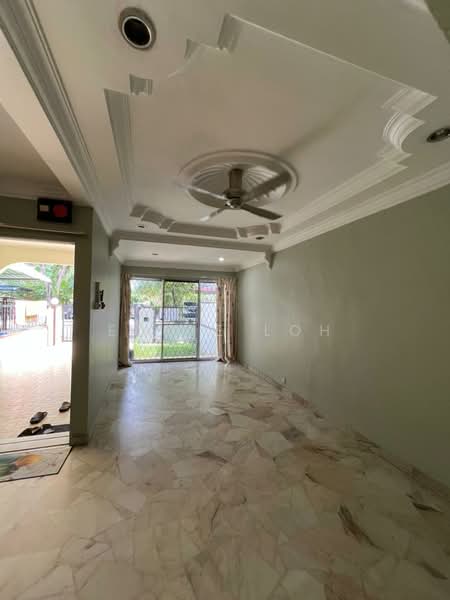 2-storey Terraced House for Sale in Taman Cempaka (Ampang) - Eddie Loh - Living Room - PropertyGuru.com.my