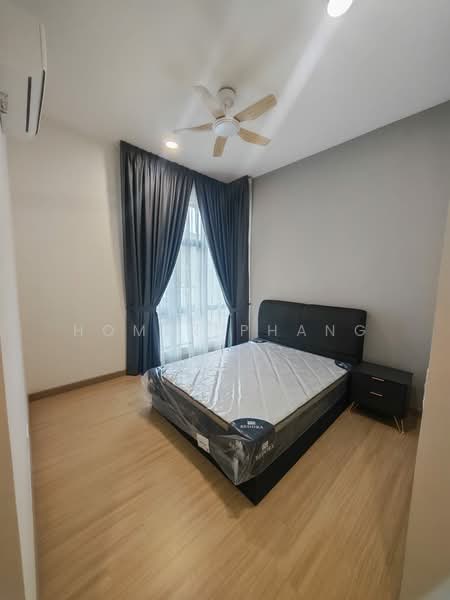 Kondominium untuk Disewa di Brezza Hill - Homer Phang - Bedroom - PropertyGuru.com.my
