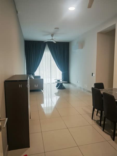 Kondominium untuk Disewa di Brezza Hill - Homer Phang - Living Room - PropertyGuru.com.my