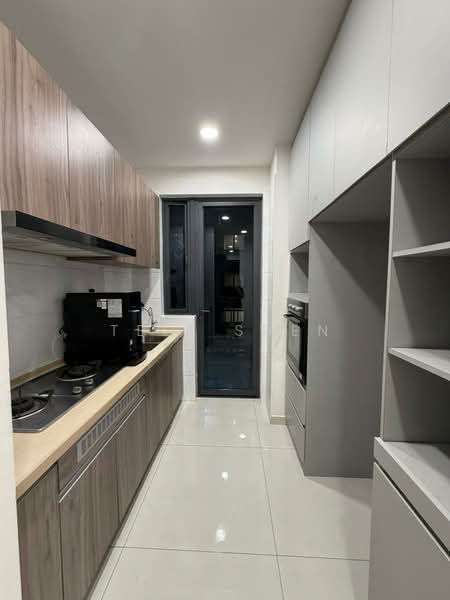 Servis Apartment untuk Disewa di Country Garden Central Park - Teik Shen - Kitchen - PropertyGuru.com.my