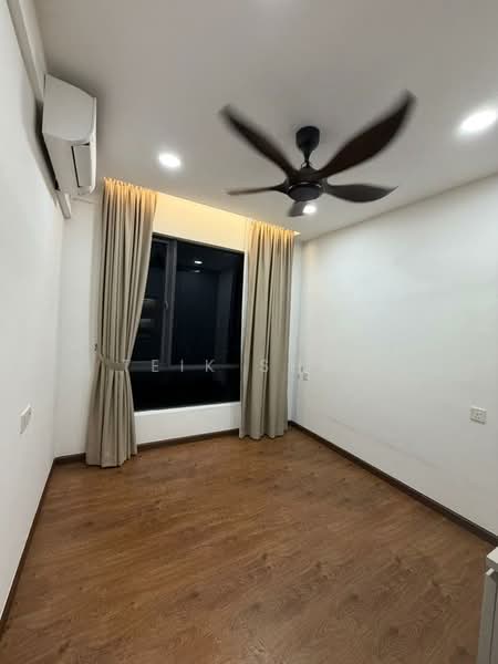 Servis Apartment untuk Disewa di Country Garden Central Park - Teik Shen - Bedroom - PropertyGuru.com.my
