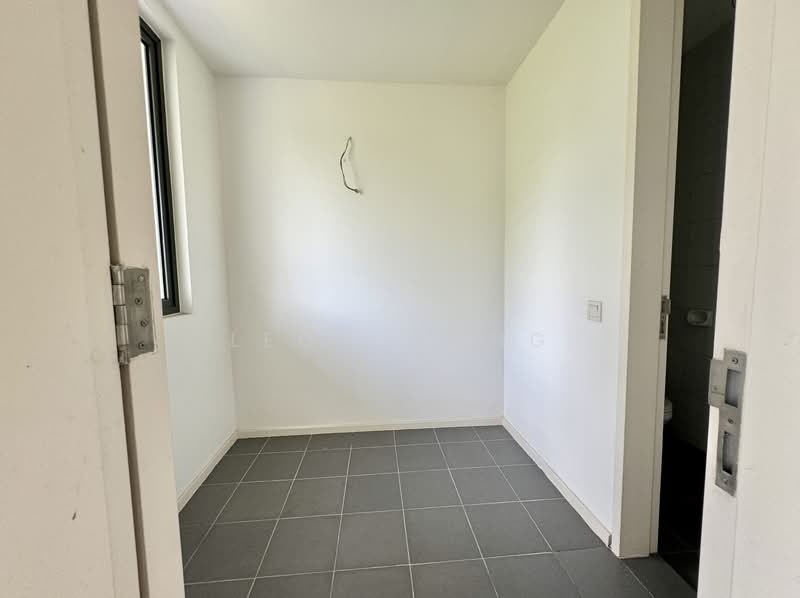 Terraced House for Sale in Tamansari (Rawang) - LEON WONG - PropertyGuru.com.my