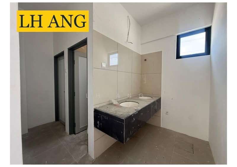 Factory for Rent in Butterworth (Penang) - LH Ang - Bathroom - PropertyGuru.com.my
