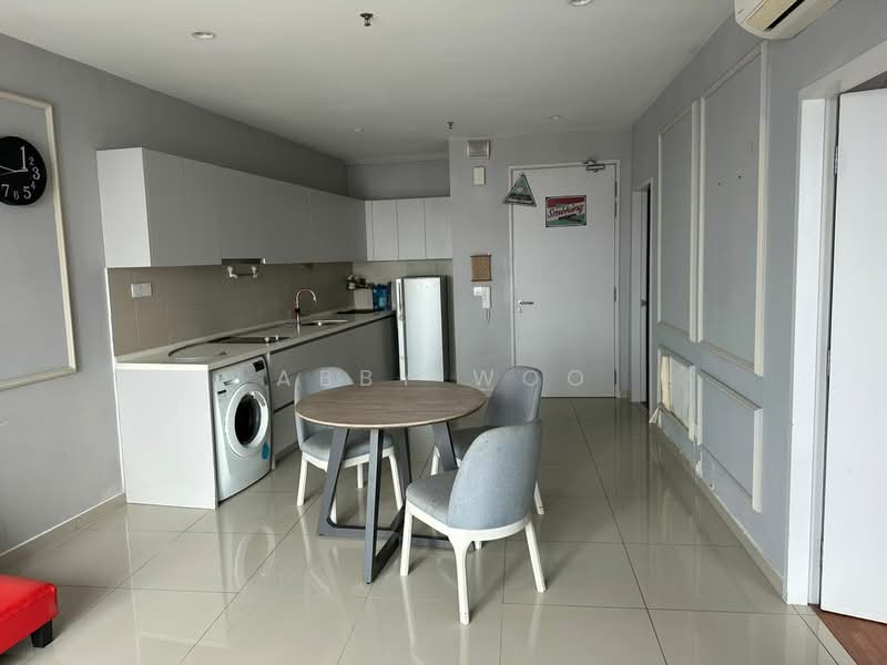 Servis Apartment untuk Disewa di Hyde Tower - Abby Woo - Kitchen - PropertyGuru.com.my