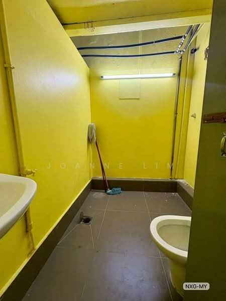 Shop for Sale in Klang (Selangor) - Joanne Lim - Bathroom - PropertyGuru.com.my
