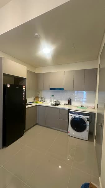 Service Residence for Rent at 8th & Stellar - Jaycie Hew - Kitchen - PropertyGuru.com.my