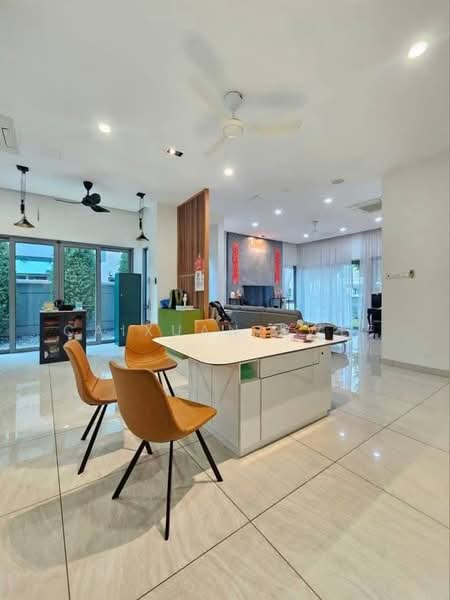 Semi-Detached House for Sale in Taman Molek (Johor Bahru) - Caixuan Kwee - PropertyGuru.com.my