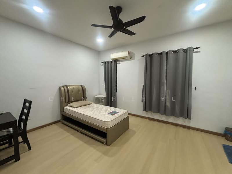 2-storey Terraced House for Rent in Taman Indahputra (Kulai) - Chen Shieh Yu - Bedroom - PropertyGuru.com.my