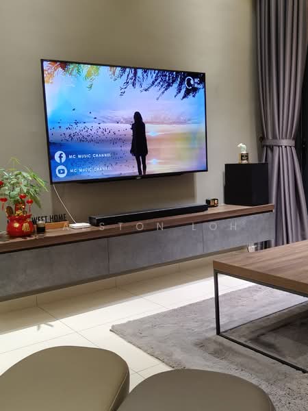 Kondominium untuk Dijual di Golden Triangle 2 - Alston Loh - Living Room - PropertyGuru.com.my