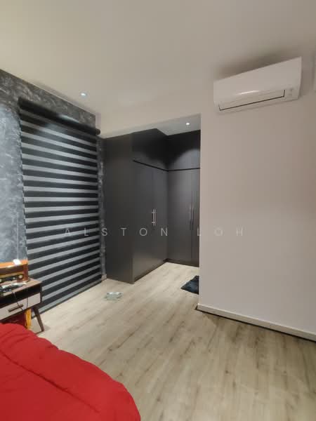 Kondominium untuk Dijual di Golden Triangle 2 - Alston Loh - Bedroom - PropertyGuru.com.my