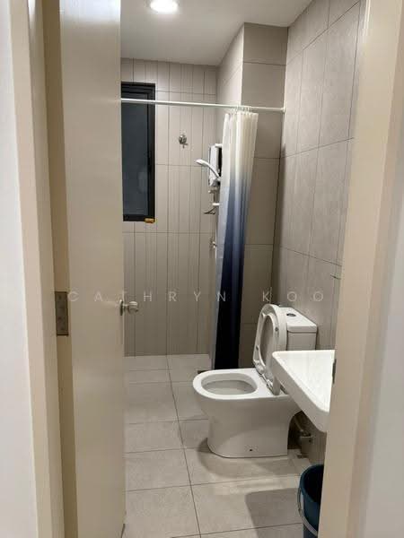 Service Residence for Rent at Kenwingston Avenue - Cathryn Koo - Bathroom - PropertyGuru.com.my