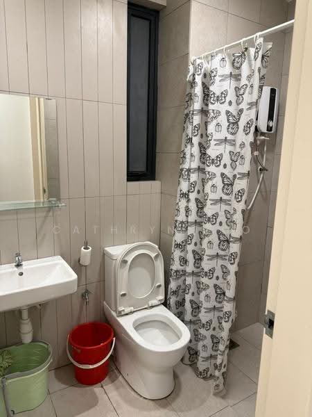 Service Residence for Rent at Kenwingston Avenue - Cathryn Koo - Bathroom - PropertyGuru.com.my