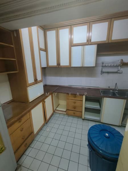 Kondominium untuk Dijual di Menara Megah - Amy Yap - Kitchen - PropertyGuru.com.my