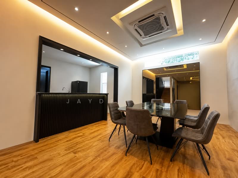 Rumah Banglo untuk Dijual di Bandar Puteri Puchong (Puchong) - Jayden Lee - Dining Room - PropertyGuru.com.my