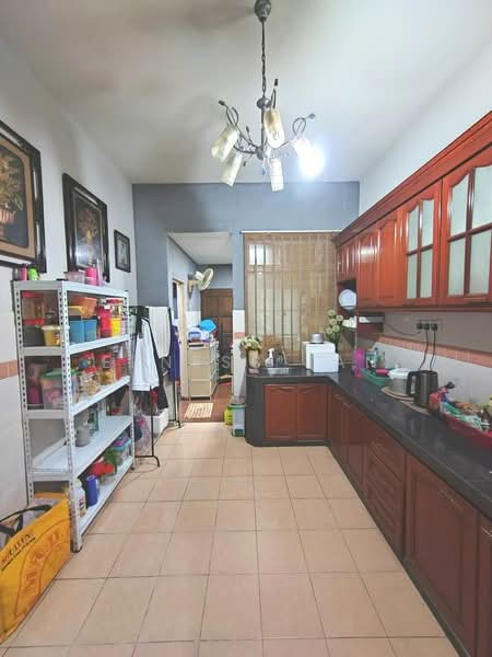 2-storey Terraced House for Rent in Taman JP Perdana (Johor Bahru) - Erness Tan - Kitchen - PropertyGuru.com.my