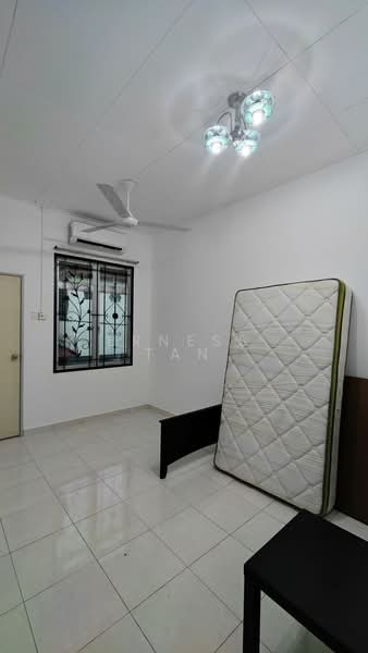 2-storey Terraced House for Rent in Taman JP Perdana (Johor Bahru) - Erness Tan - Bedroom - PropertyGuru.com.my