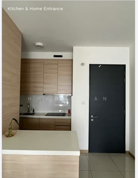 Servis Apartment untuk Disewa di RYAN & MIHO - Harper Tan - Kitchen - PropertyGuru.com.my