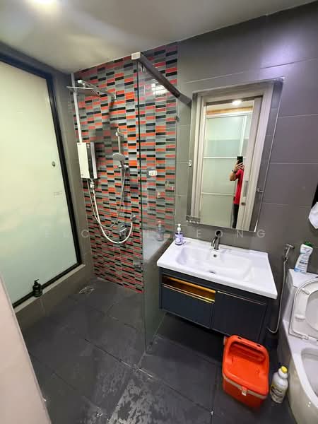 Service Residence for Rent at The Leafz @ Dedaun - Elcoln Leong - Bathroom - PropertyGuru.com.my