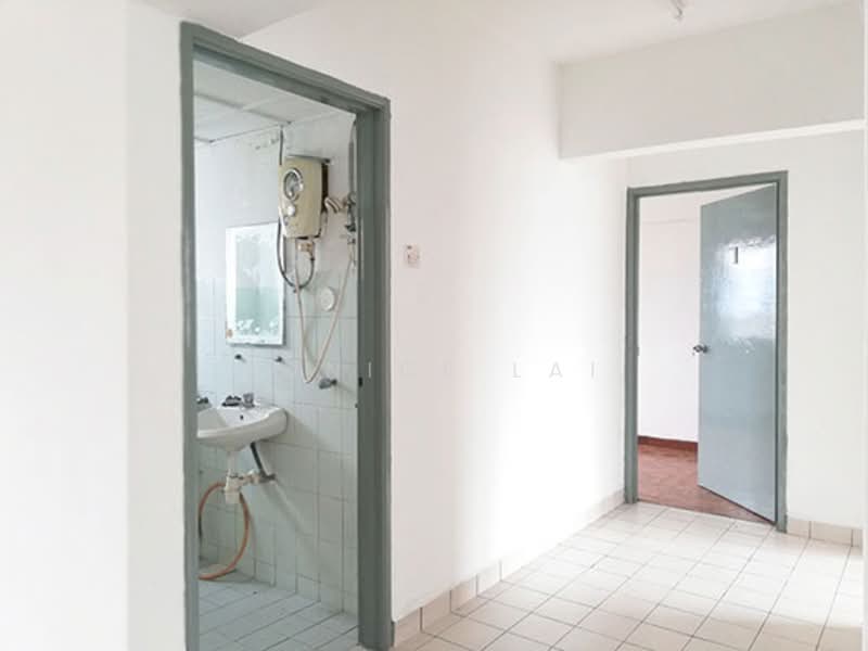 Apartment for Sale at Bukit Rahman Putra - Eunice Lai - Bathroom - PropertyGuru.com.my
