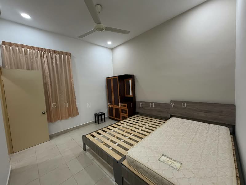 Rumah Teres 2 Tingkat untuk Disewa di Bandar Putra (Kulai) - Chen Shieh Yu - Bedroom - PropertyGuru.com.my