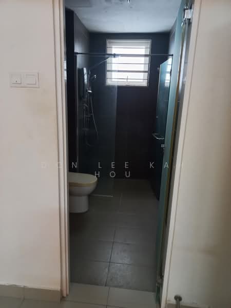 Kondominium untuk Disewa di Mutiara Ville - Don Lee Kah Hou - Bathroom - PropertyGuru.com.my