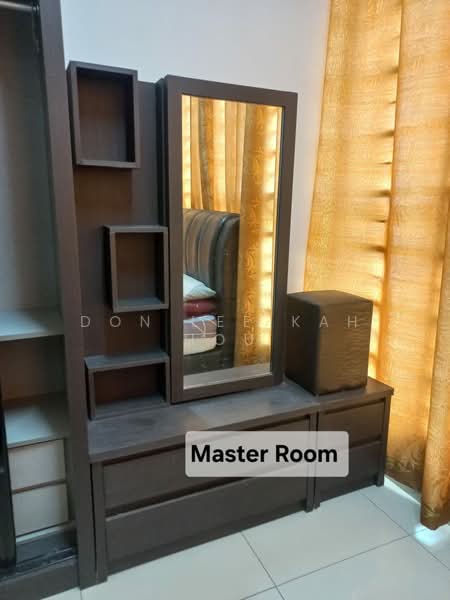 Kondominium untuk Disewa di Mutiara Ville - Don Lee Kah Hou - Master Bedroom - PropertyGuru.com.my