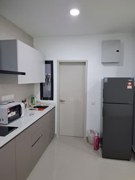 Service Residence for Rent at Residensi Ava @ Kiara Bay - Jie Hoh - Kitchen - PropertyGuru.com.my