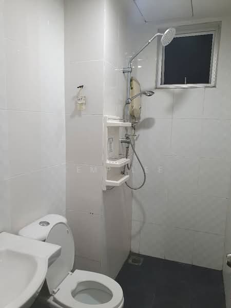 Kondominium untuk Disewa di 228 Kondominium - Kemp Lee - Bathroom - PropertyGuru.com.my