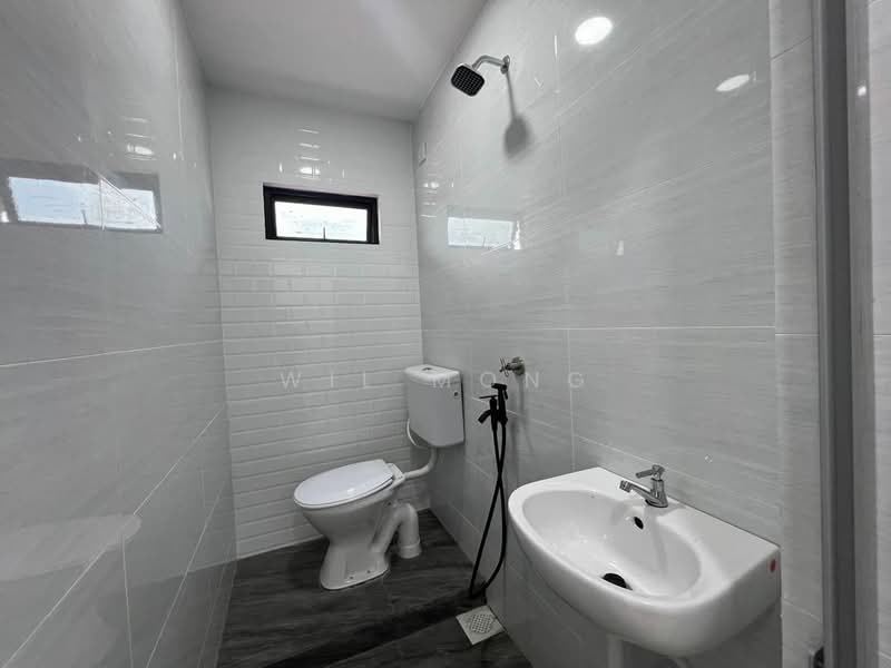 2-storey Terraced House for Sale in Masai (Johor) - Wil Mong - Bathroom - PropertyGuru.com.my