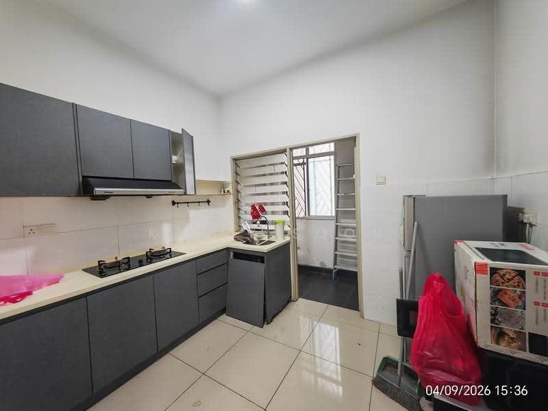 Kondominium untuk Disewa di Anyaman Residence - Katty Soon - Kitchen - PropertyGuru.com.my