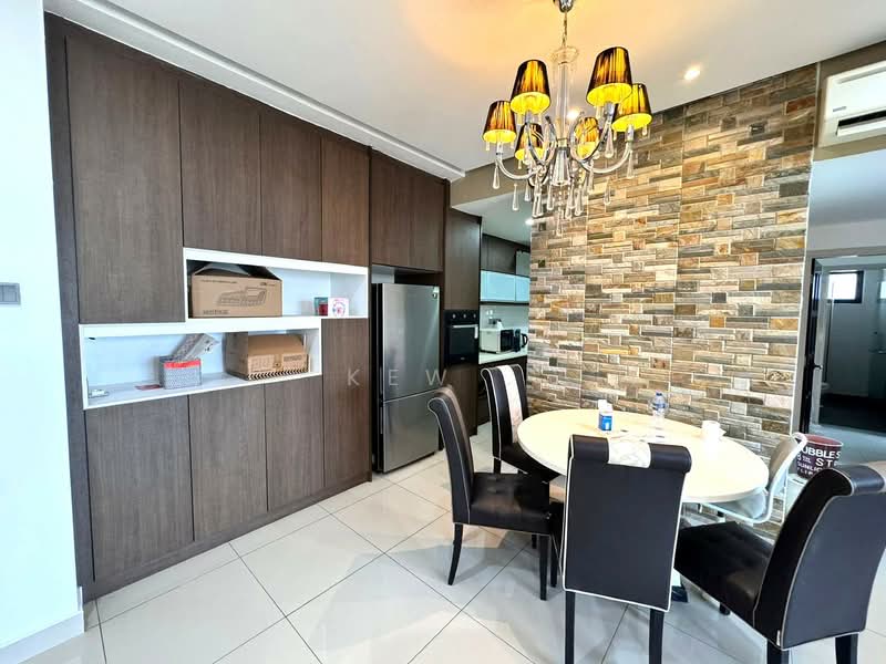 Kondominium untuk Disewa di Residence 8 - Kew . - Dining Room - PropertyGuru.com.my