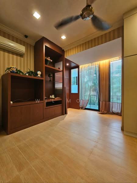 Rumah Berkembar untuk Dijual di Taman Austin Perdana (Tebrau) - Wil Mong - Living Room - PropertyGuru.com.my