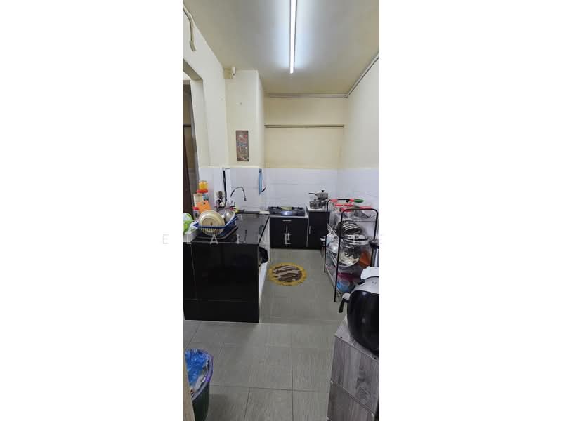 Flat for Sale at Taman Terubong Indah (Majestic Heights) - Elaine Lee - Kitchen - PropertyGuru.com.my