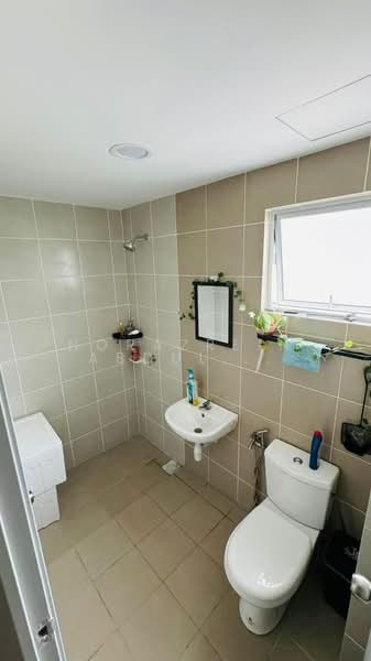 Terraced House for Rent in Kuala Selangor (Selangor) - Norazrein Abdul Raman - Bathroom - PropertyGuru.com.my