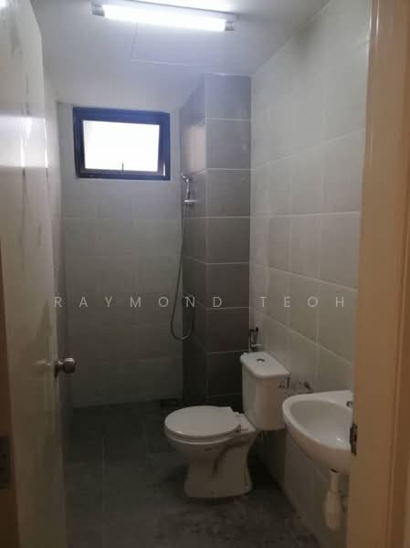 Condominium for Rent at Senzvilles (Senzo Residence) - Raymond Teoh - Bathroom - PropertyGuru.com.my
