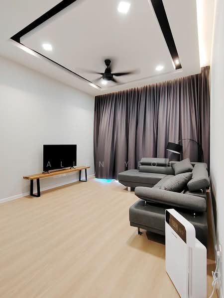 Condominium for Sale at Queens Residences Q2 @ Queens Waterfront - Allen Yeoh - Living Room - PropertyGuru.com.my