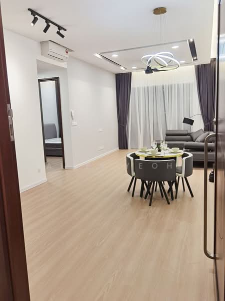 Condominium for Sale at Queens Residences Q2 @ Queens Waterfront - Allen Yeoh - Living Room - PropertyGuru.com.my