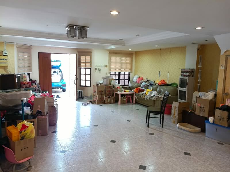 Rumah Teres 2 Tingkat untuk Dijual di Pandan Perdana (Cheras) - Jeff Gan - Living Room - PropertyGuru.com.my